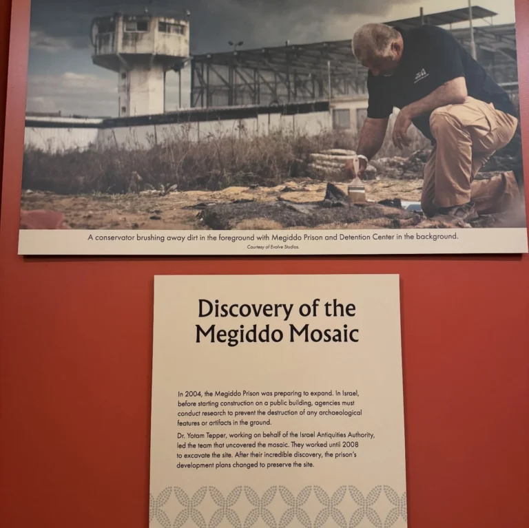 Instagram post from cuttothechase_barber. This post is in position 12.