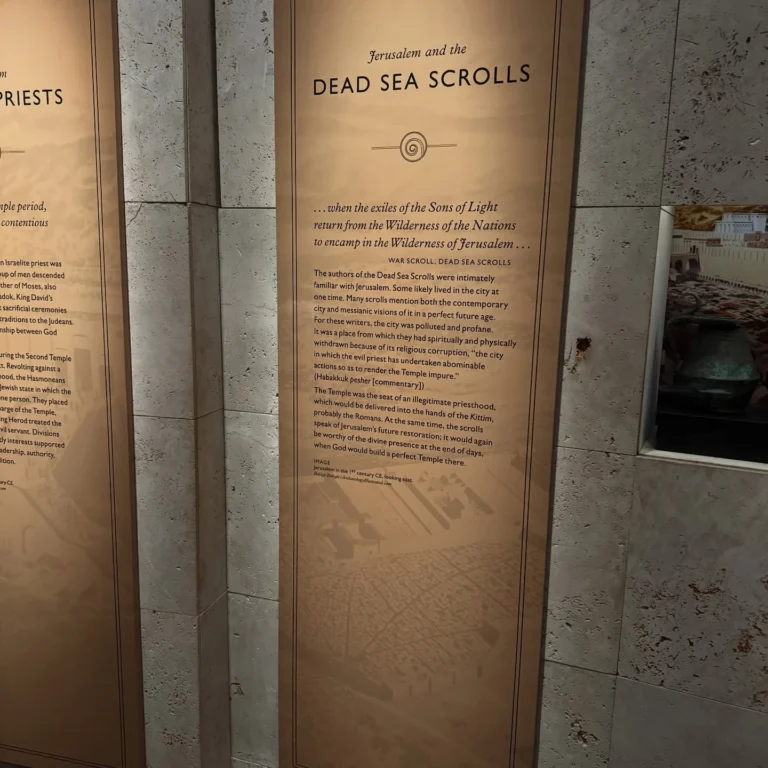 Instagram post from cuttothechase_barber. This post is in position 7.