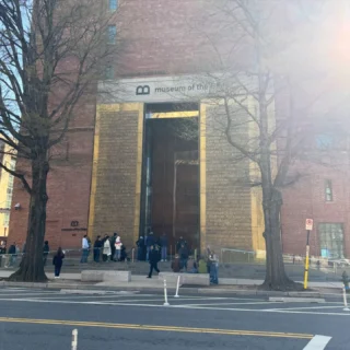 Instagram post from cuttothechase_barber. This post is in position 1.